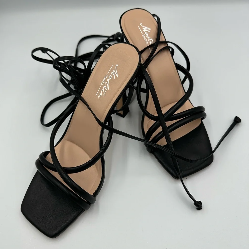 Black Lace Up Strappy Heels Size 7.5 Square Toe High Heel Sandals in box